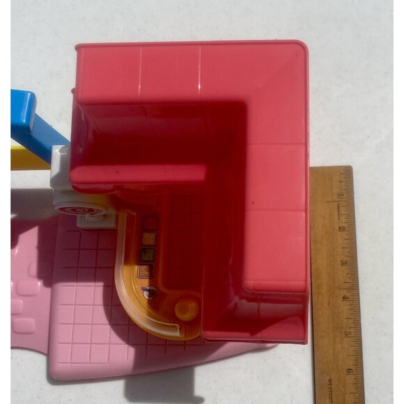 Fisher Price Little People Ice Cream Parlor Shop Playset with TWO Little Figures - Picture 11 of 13